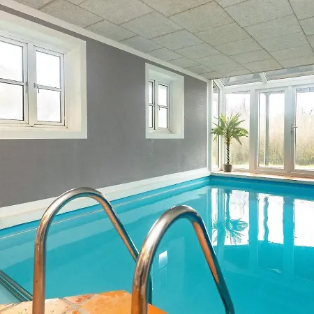 Nyaraló 10 Person In Bl Vand