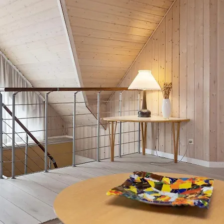 10 Person In Bl Vand Nyaraló Blåvand